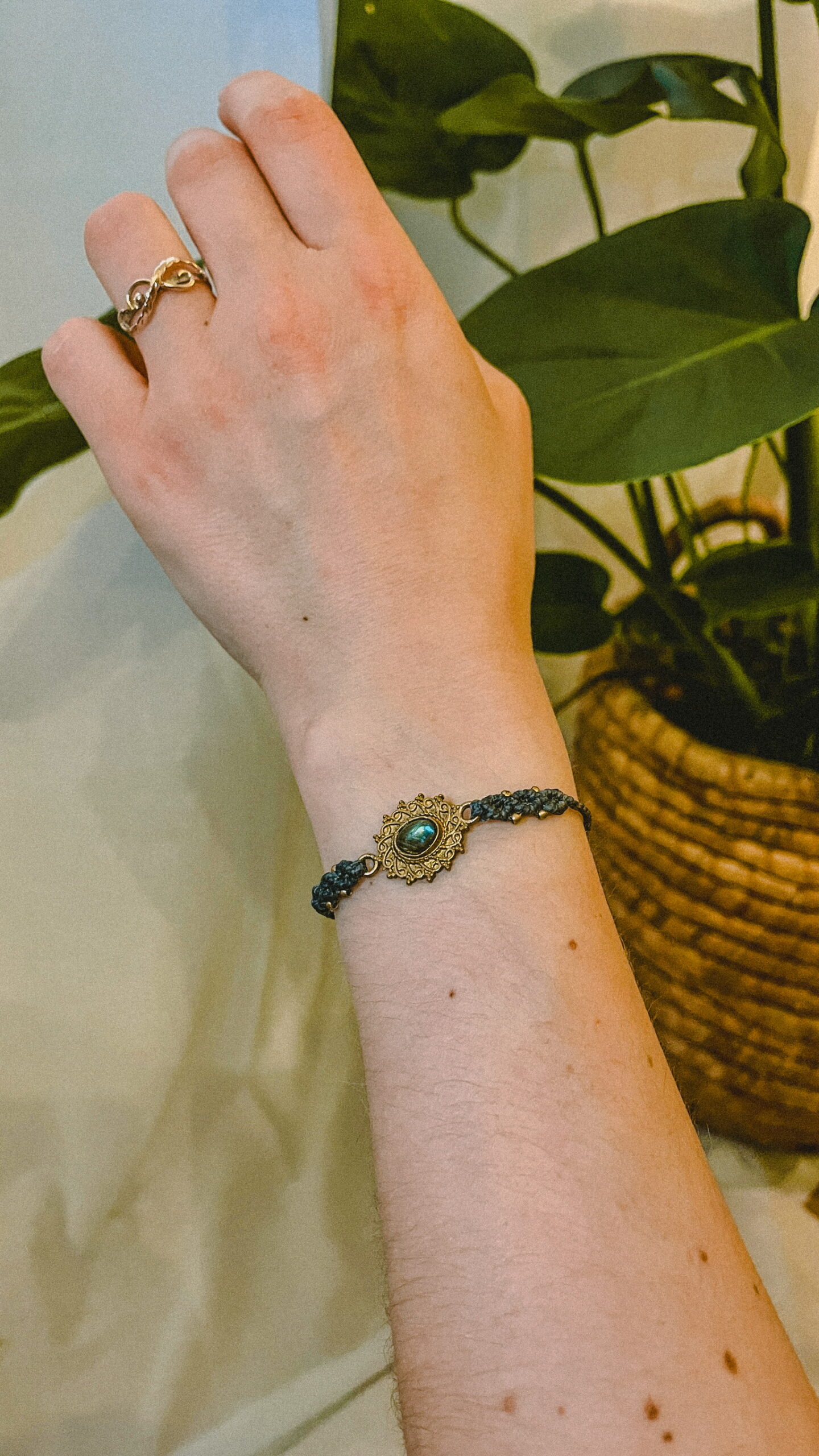 Reena Armband Tragebild