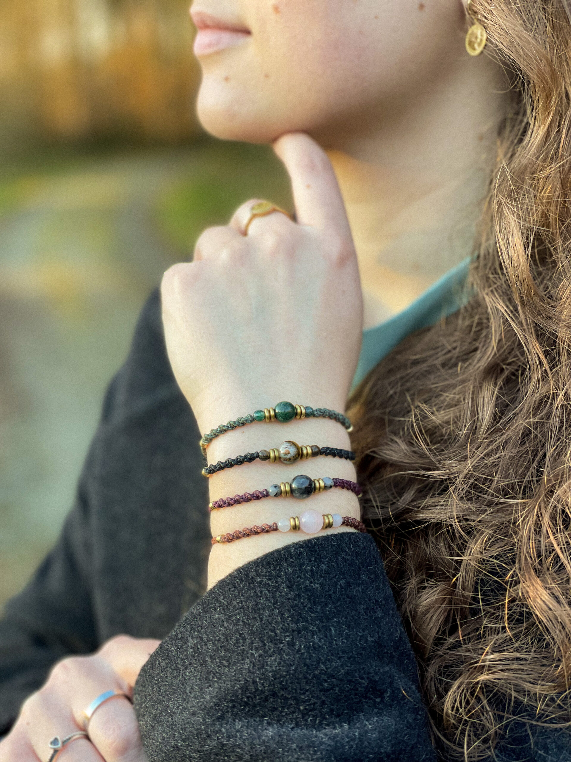 Mani-Armbänder Tragefoto Mani-Armbänder Tragefoto